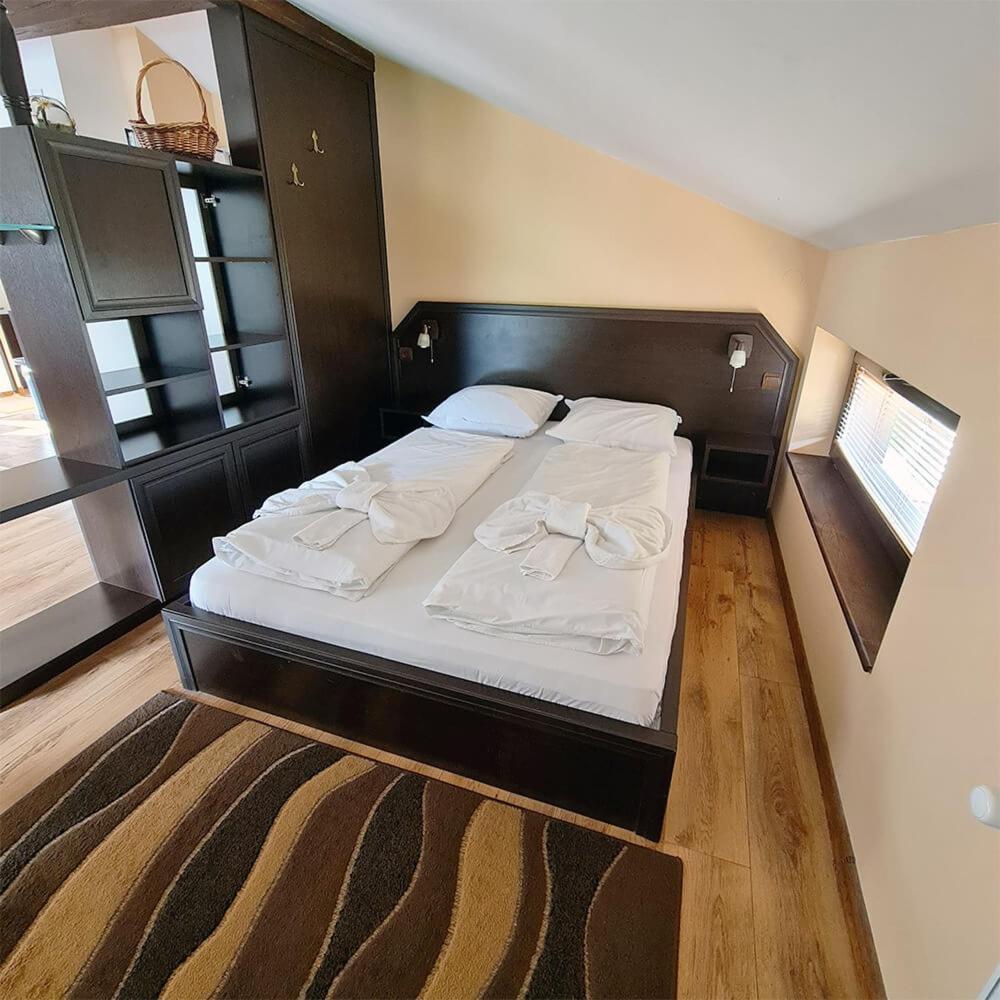 Family Hotel Chiflik Hills 客房 照片