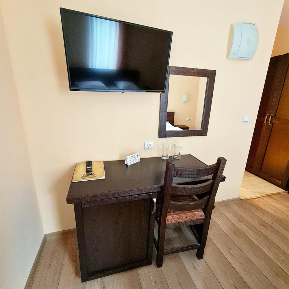 Family Hotel Chiflik Hills 客房 照片