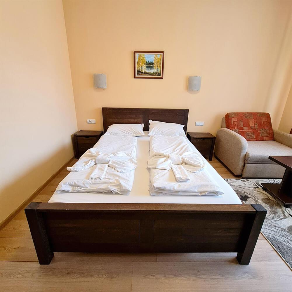 Family Hotel Chiflik Hills 客房 照片